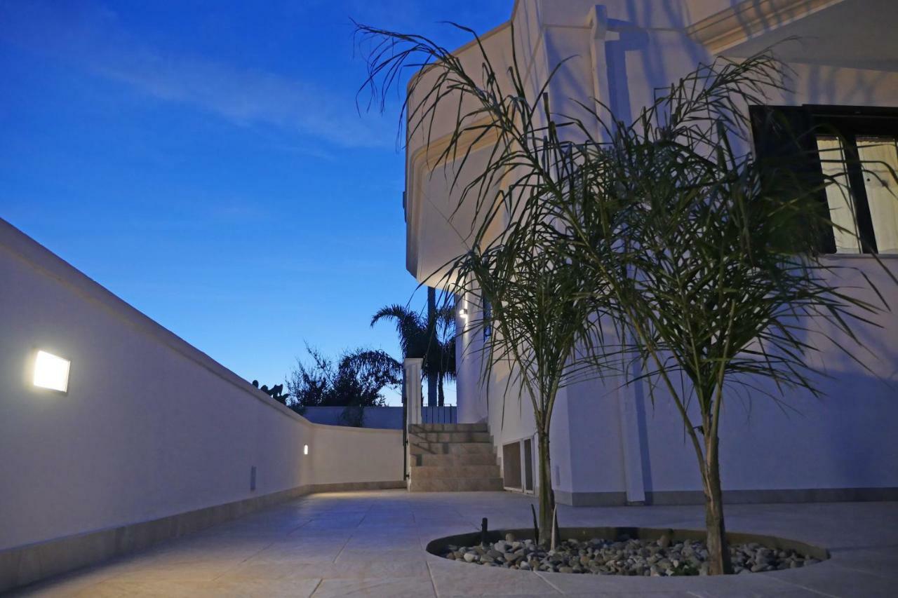Villa Chiara Leverano Ngoại thất bức ảnh